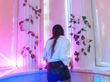 free nude cam girl luna_drips image #1906291