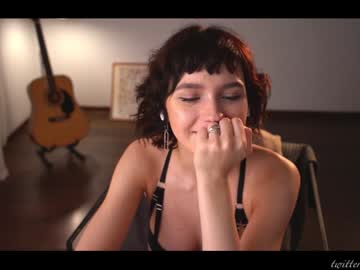 free nude cam girl luna_ai image #3048924