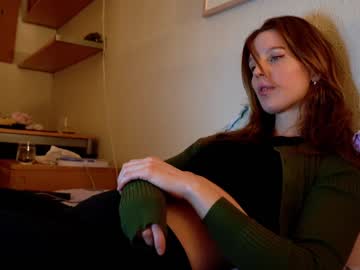 free nude cam girl ellaa91 image #3427775