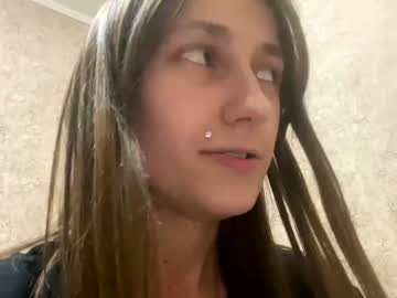 free nude cam couple viktoria9898 image #3903427