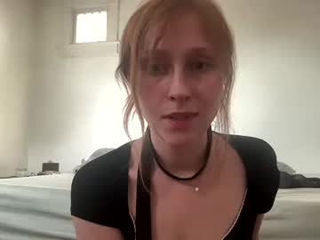 free nude cam girl kennixolee22 image #4774711