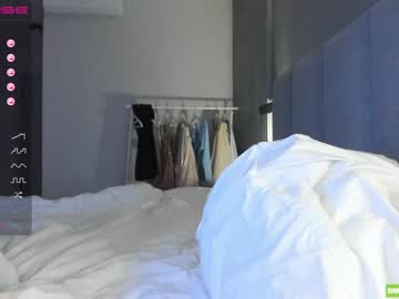 free nude cam girl hee_jin image #2653689