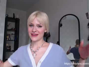 free nude cam girl _mllymoore_ image #2269671