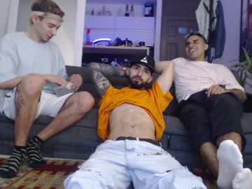 free nude cam man fratguysonline image #2229079