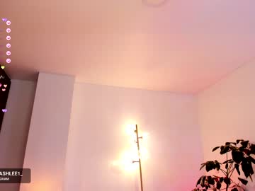 free nude cam girl ashley2004_ image #6493287