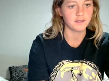 free nude cam girl rebfields image #2600016
