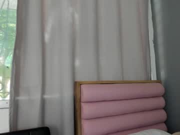 free nude cam girl roberta_lipa image #2588918