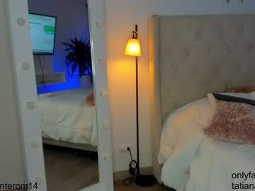 free nude cam girl swt_molly image #5097591