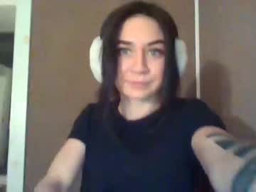 free nude cam girl heidiknight555 image #3460513