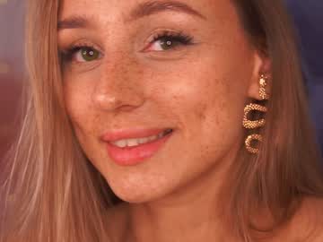free nude cam girl artease image #4242110