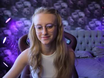free nude cam girl angeellina image #4357016