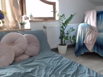 free nude cam girl taralanes image #2337729