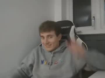 luciancrowe cosplay cam