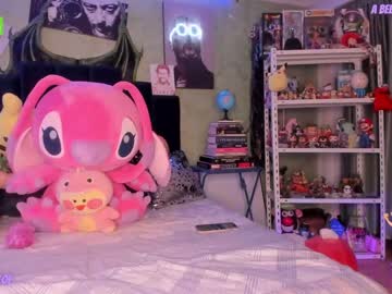 free nude cam girl kloelamaravilla18 image #5255547