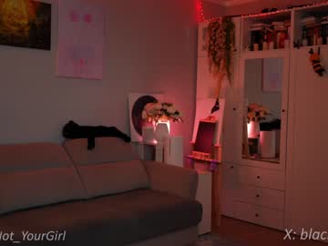free nude cam girl _blackbee_ image #6427247