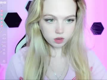 free nude cam girl small_blondee image #3975332