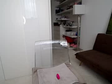 free nude cam girl laurabae_ image #1538770