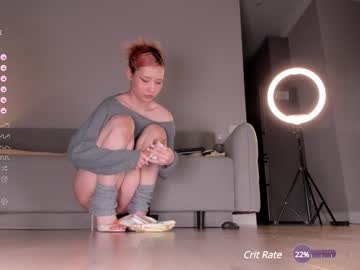 free nude cam girl hee_jeen image #6027687