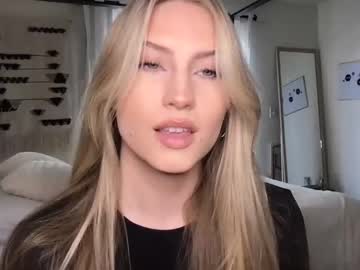 free nude cam girl thezabrina image #3608135