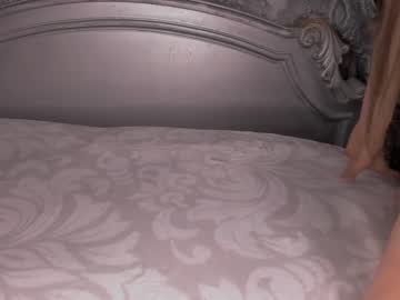 free nude cam couple lilahxxxaxel image #3915303