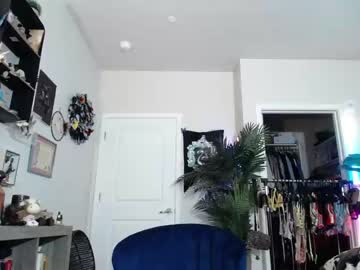 free nude cam girl monstrumologist image #3432087