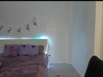 free nude cam girl amy_small image #2823504