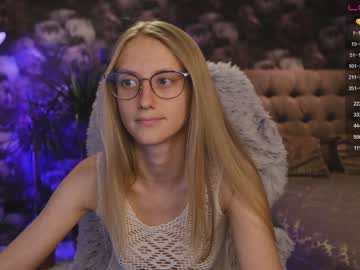free nude cam girl angeellina image #1032695