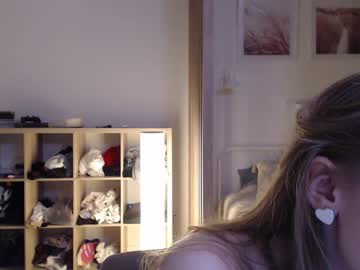 free nude cam girl scharmanta image #5382604