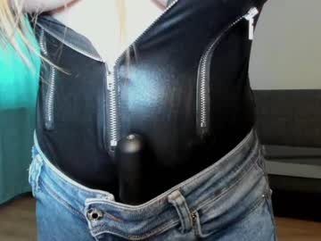 free nude cam girl misteryland image #763232