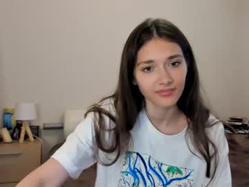free nude cam girl willa_williams image #2495078