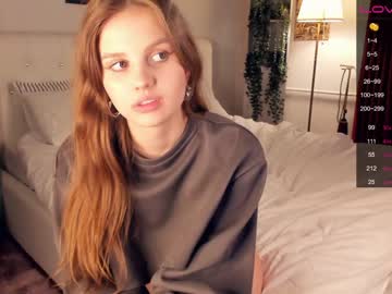 free nude cam girl dollorrie image #1690360