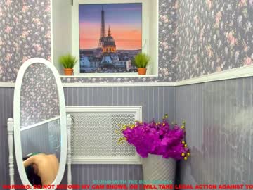 free nude cam girl maura_shy image #1685357