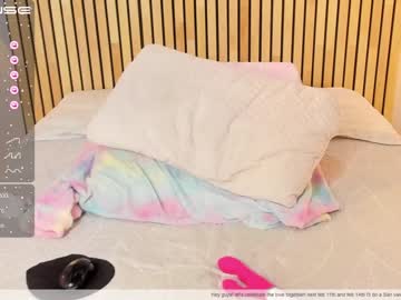 free nude cam girl little_effy18 image #3644359