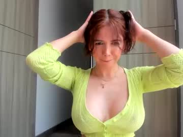 free nude cam girl vanandjuani image #3966222