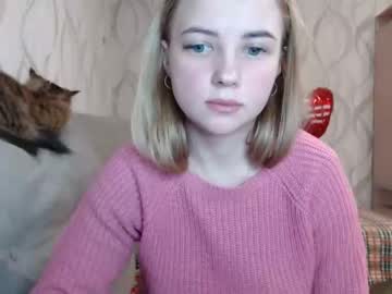 free nude cam girl nensija image #3909413