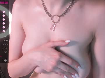 free nude cam girl whitee_angel image #3425748