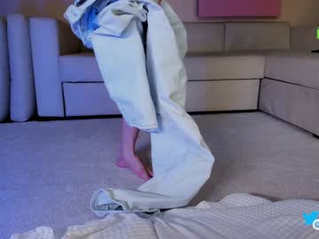 free nude cam girl hollyextra image #4372123