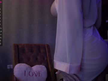 free nude cam girl karrin image #4044332