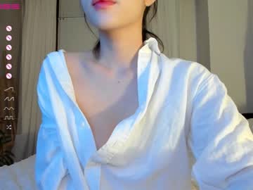 free nude cam girl hee_jin image #4008520