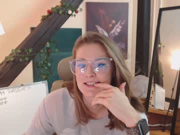 free nude cam girl abi_i image #2502479