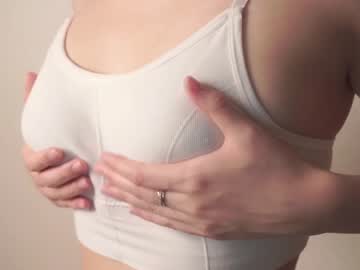 free nude cam girl helenmoors image #3958401