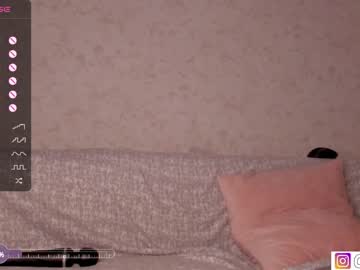 free nude cam girl bzzzme image #5273387