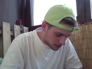 free nude cam man roberto_twink1 image #4369619