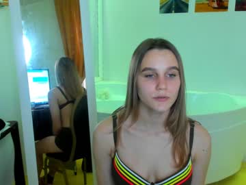 free nude cam couple kira_vong image #224366