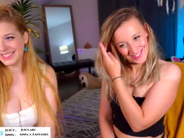 free nude cam girl juicyandthepussyblvd image #2075115