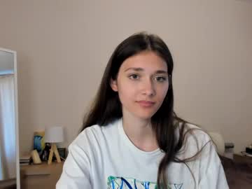 free nude cam girl willa_williams image #2495187