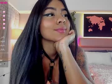 free nude cam girl valeria_latin18 image #310236