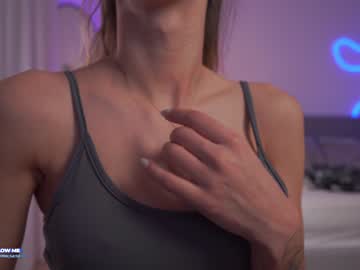free nude cam girl emma_land image #6494601