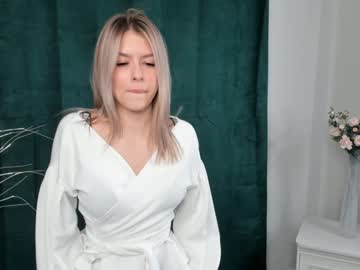 free nude cam girl pureandinnocenta image #5444542