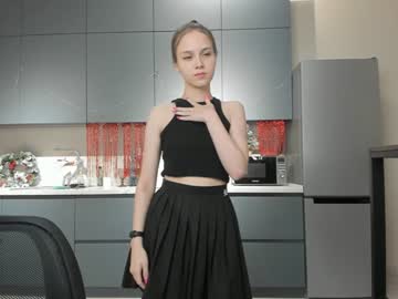 lisahallf cosplay cam